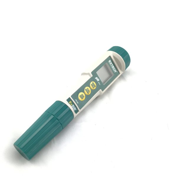 EXTECH WATERPROOF PH METER