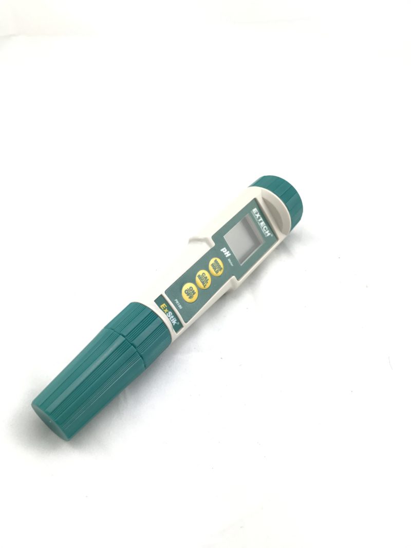 EXTECH WATERPROOF PH METER