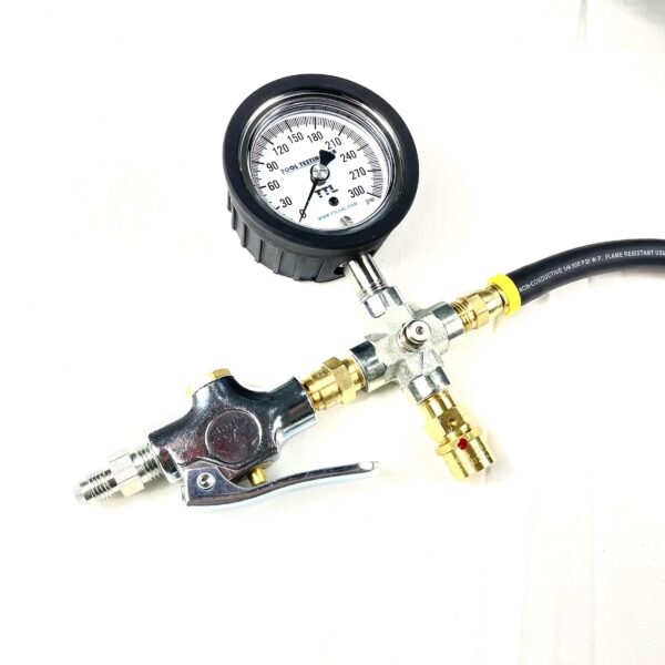 TTL ANALOG PRESSURE GAUGE W/ BOOT, 300 PSI